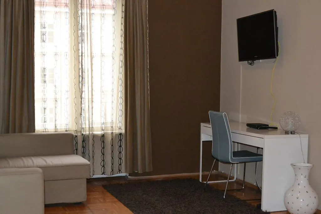 Goldfisch Apartment Hoher Markt Vienna