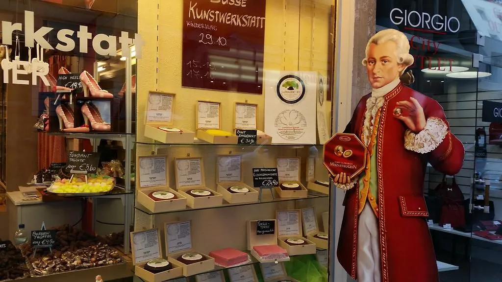 Goldfisch Apartment Hoher Markt Vienna